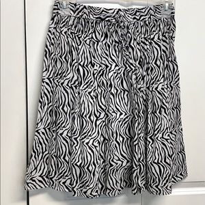 Studio West Black White Zebra Print Lined Cotton Draw String Flare Skirt Size M